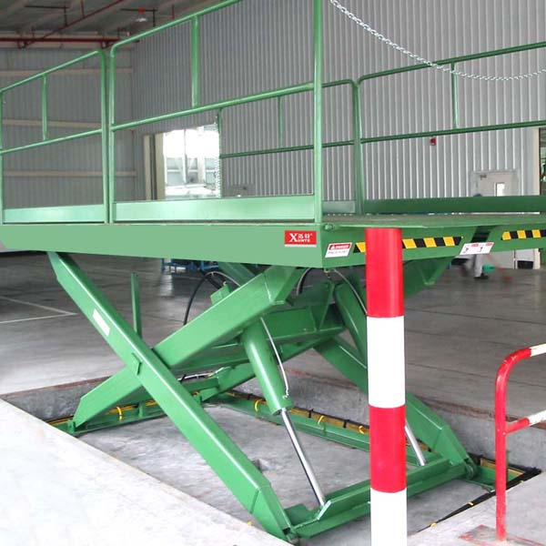 液壓剪叉升降機(jī)